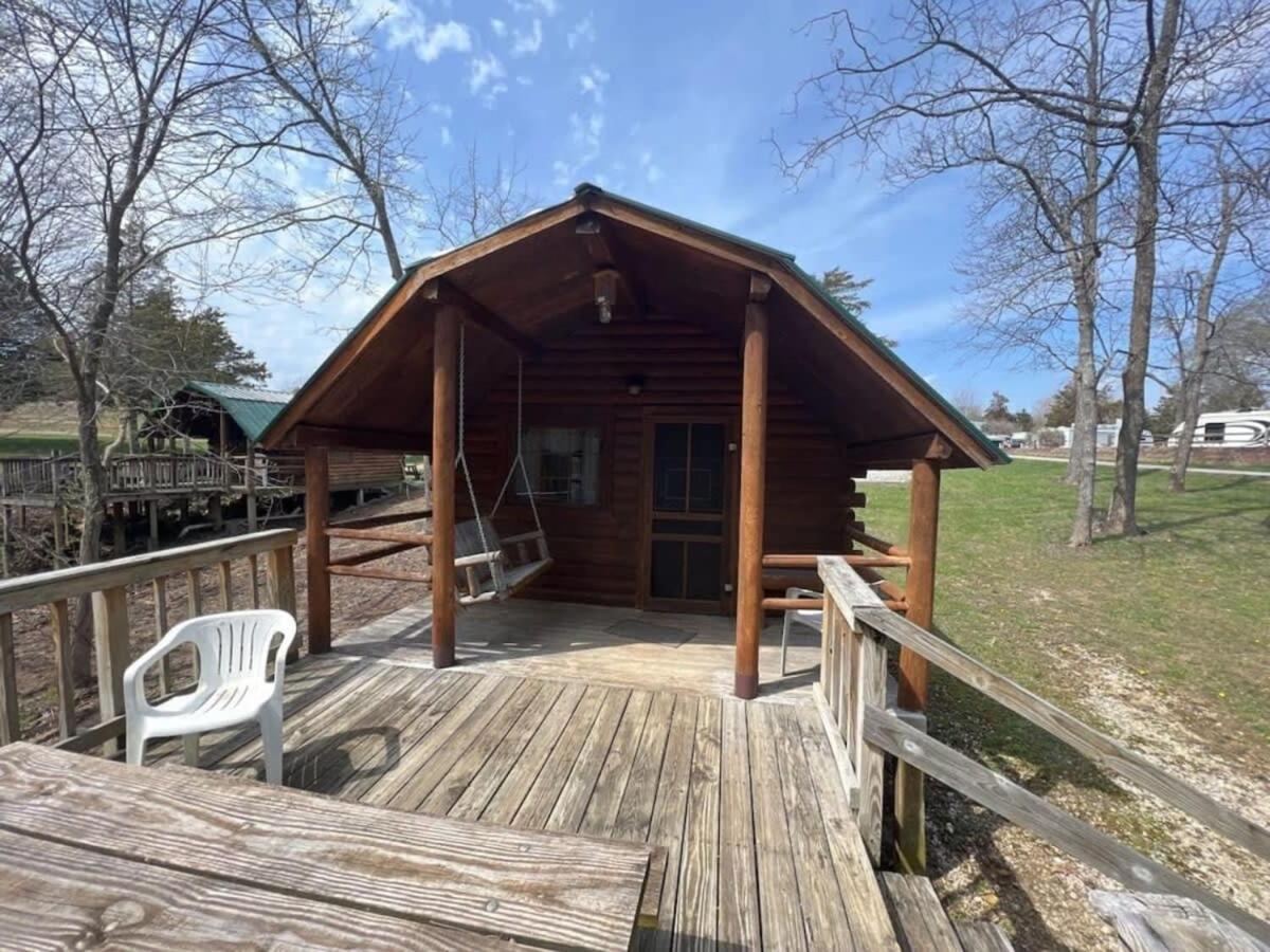 Secluded Rustic Cabin With Views Bloomington Exterior foto